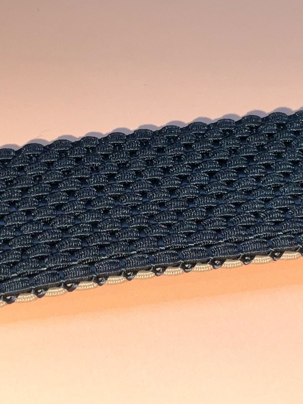 Tommy Bahama Reversible Stretch Braided Belt Black/Khaki. Men’s XL 42-44”. NWT - Picture 6 of 8